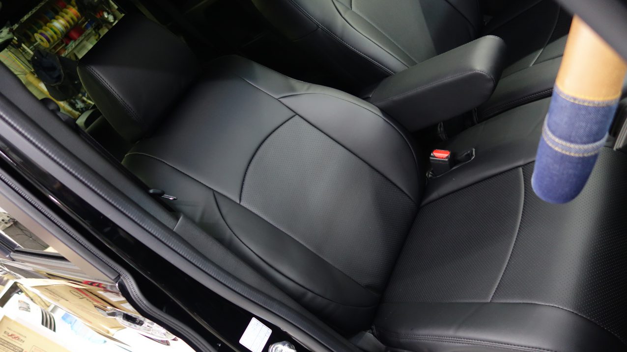 N Boxにクラッツィオ シートカバー マット装着で カッコよく車内の汚れを防げます B Pacs Staff Blog