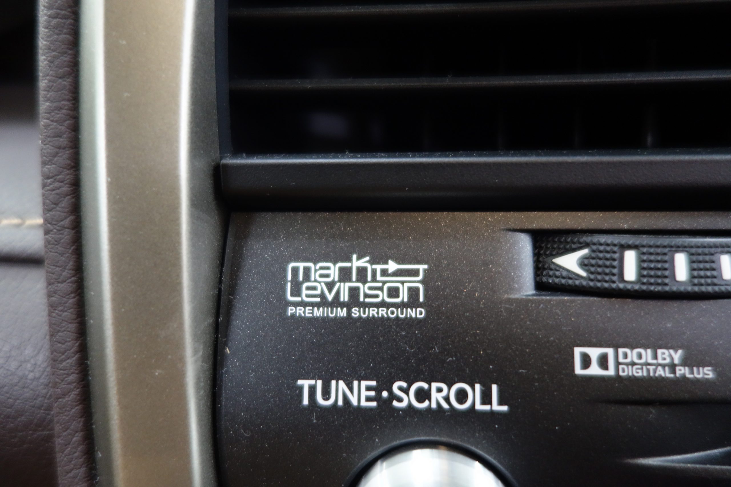 LEXUS車のオーディオシステムマークレビンソン♪実は・・・これ！やる 