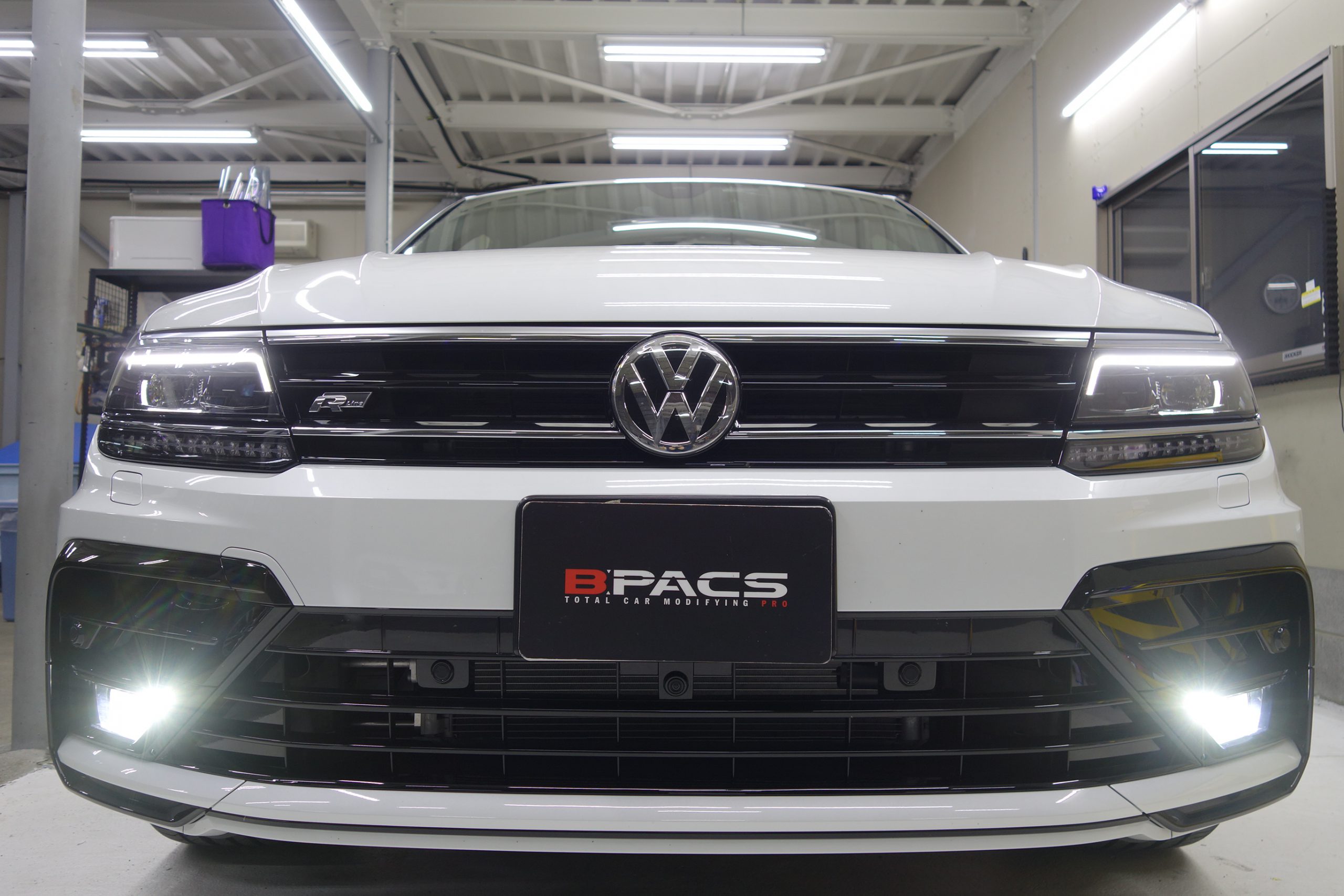 キャンセラーなどが必要な輸入車の各灯火類のled化もお任せください B Pacs Staff Blog キャンセラーなどが必要な輸入車の各灯火類のled化もお任せください B Pacs Staff Blog