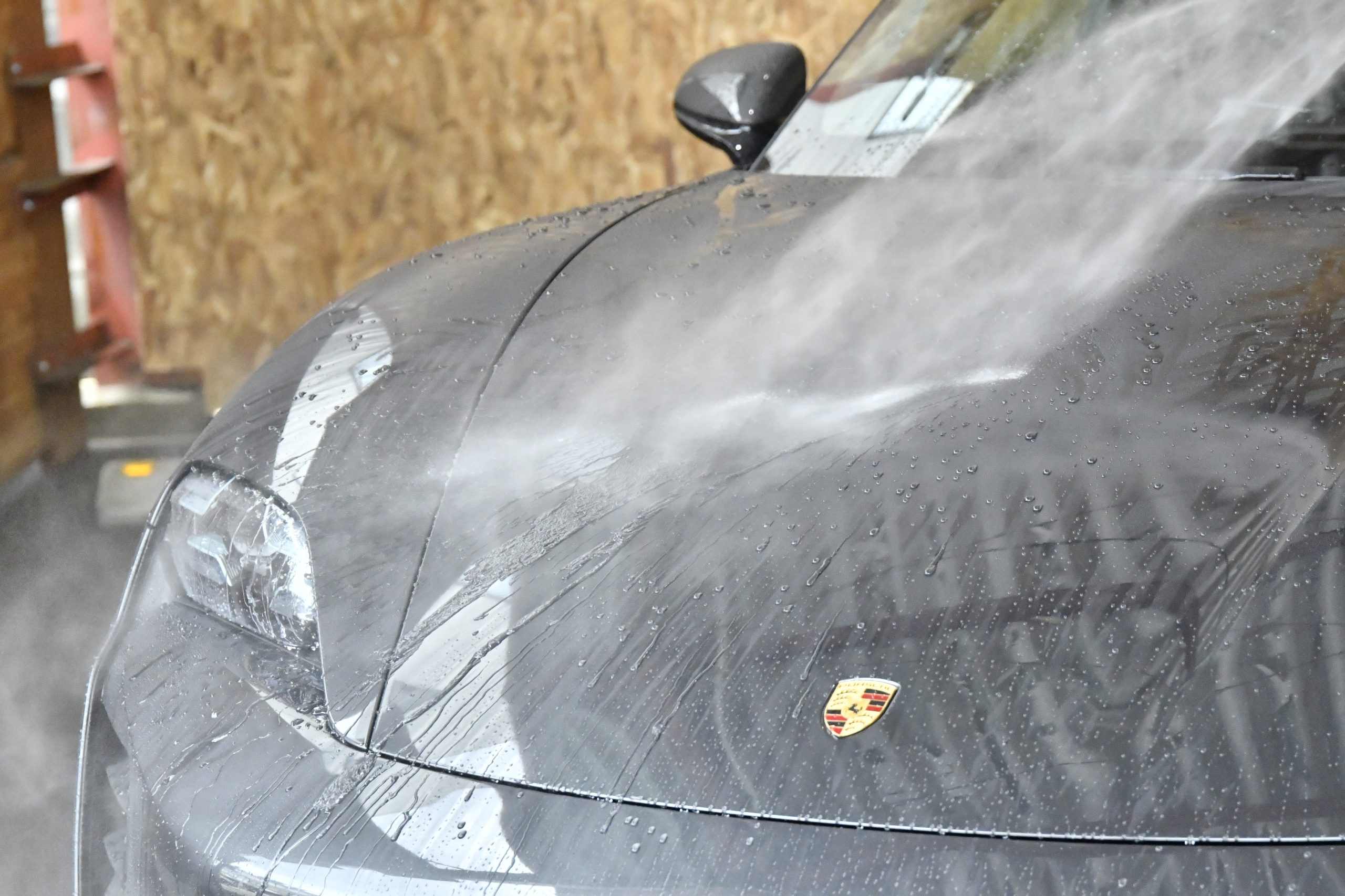 シミ対策に効果的 ウォータースポットを防ぐ 純水器 は高く無い 洗車に必要なグッズにぜひオススメ B Pacs Staff Blog