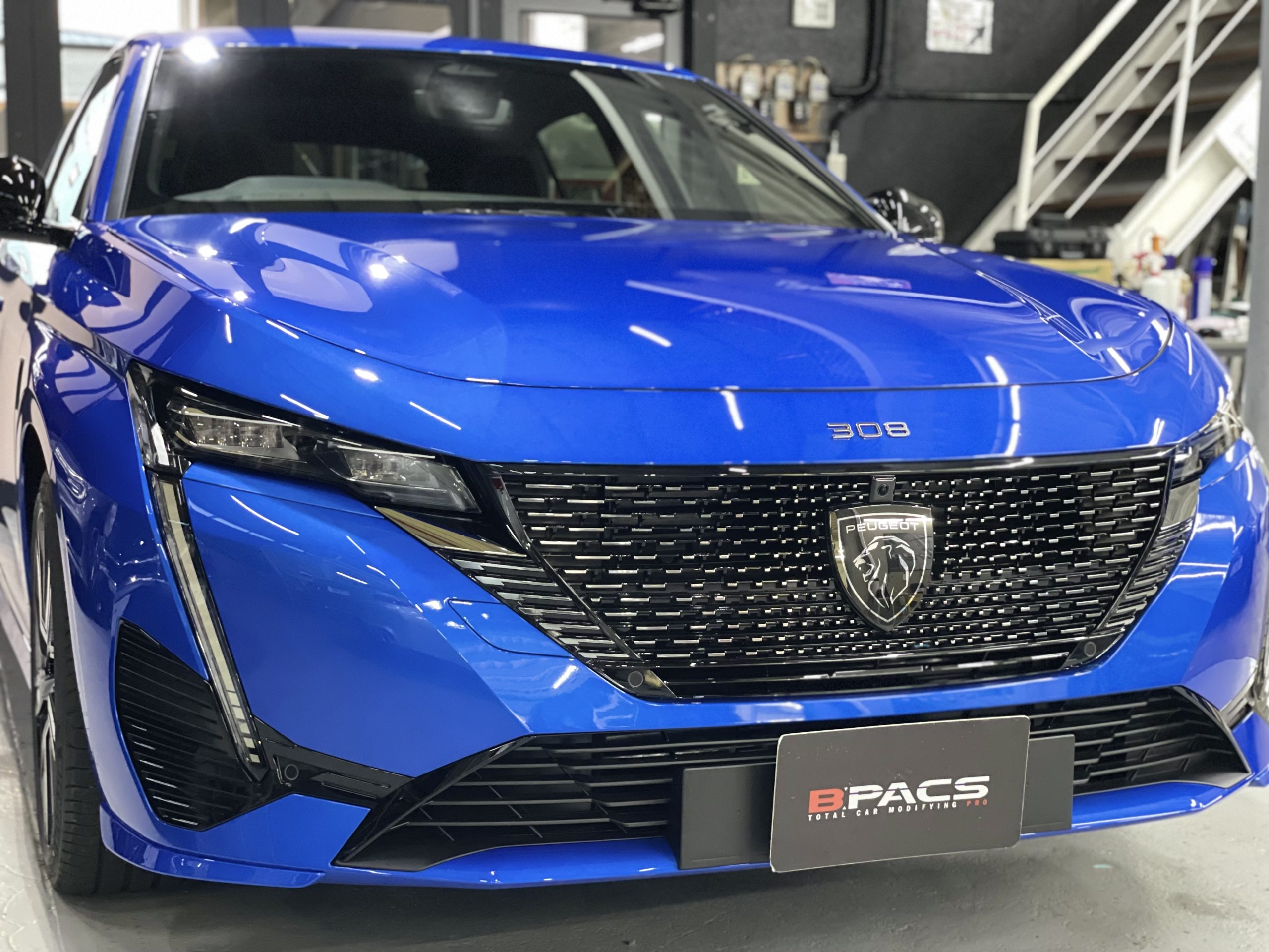 【関税込み】Frenckenberger グリーン BF フーディ Frenckenbergerのグリーン BF フーディがセール中
