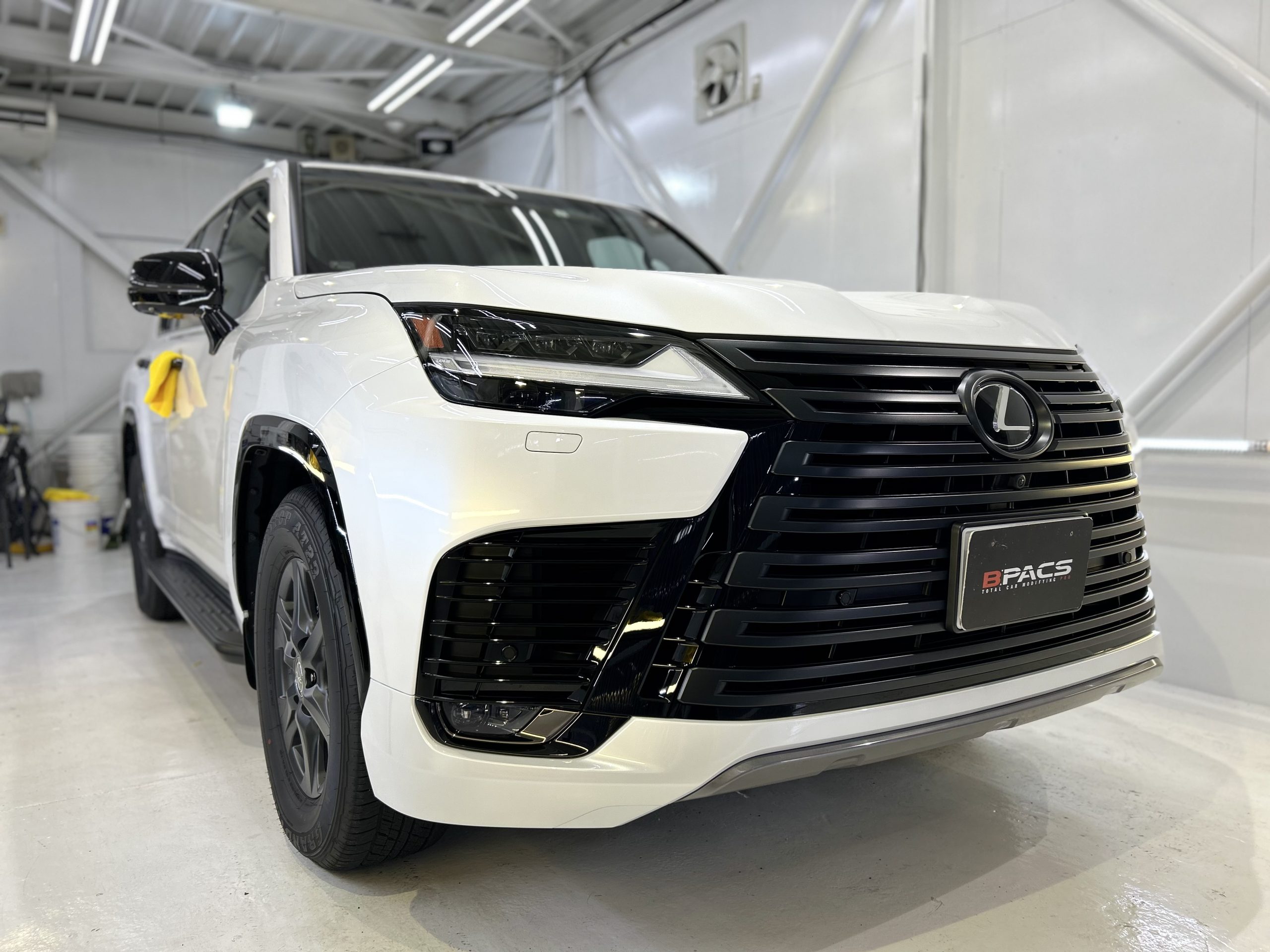 LEXUS LX600：ボディコーティング D-PRO「Premium Coat Type-WF