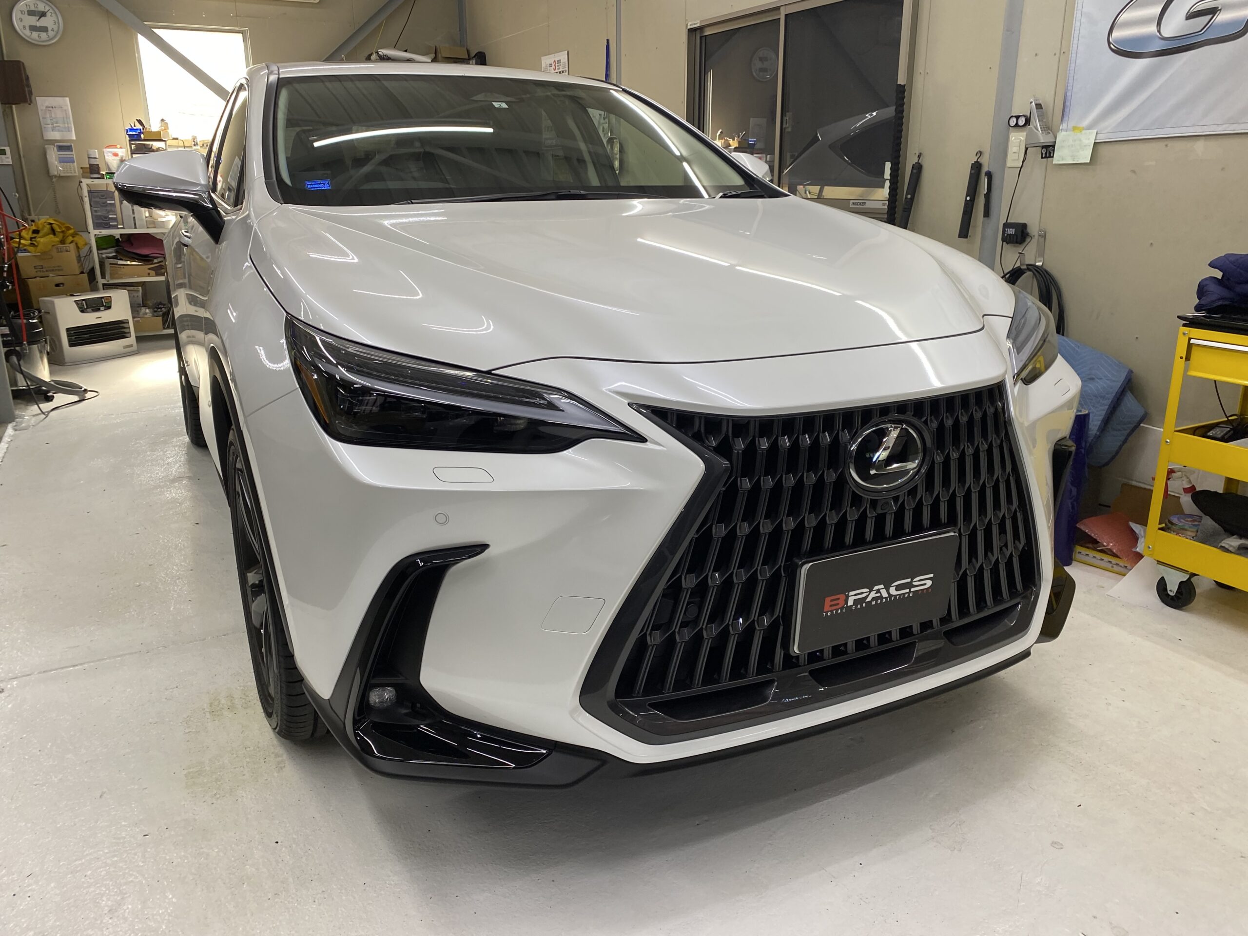 レクサス社の車両を購入したら必ず盗難対策を！LEXUSは常に狙われてい
