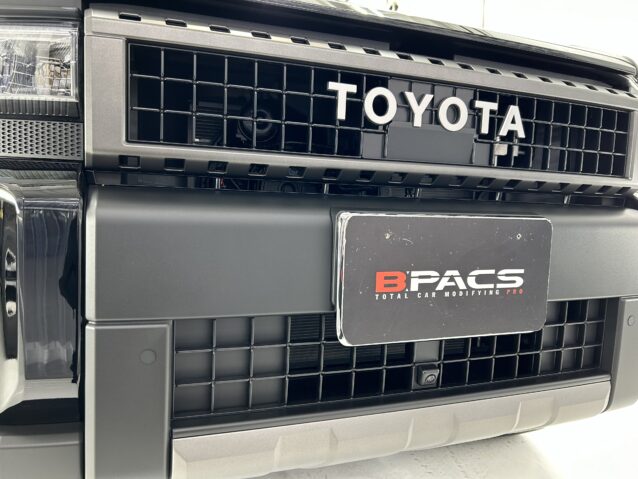 トヨタ ランドクルーザー 250：樹脂パーツコーティング GTECHNIQ