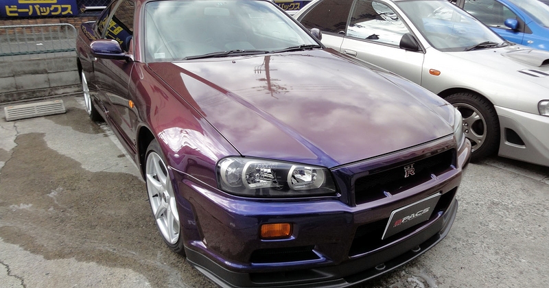 スカイラインGT-R：R34GT-R  フロントビュー