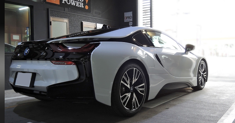 i8