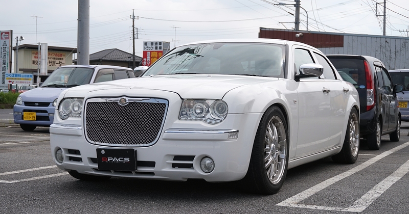 300C